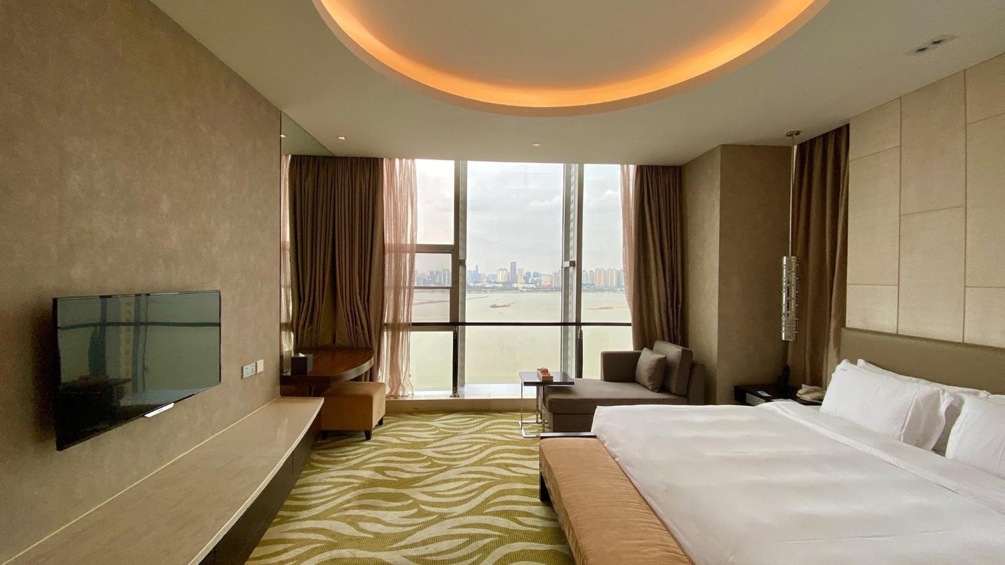 Holiday Inn Nanchang Riverside By Ihg Exterior foto